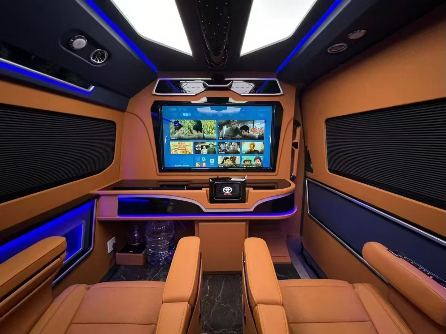 Toyota Hiace 300  H2