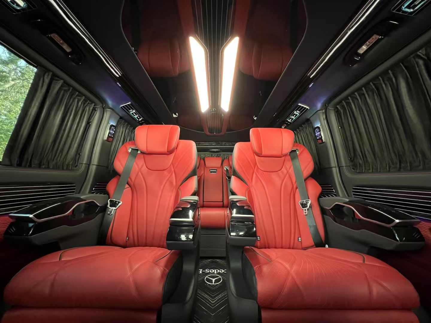 Mercedes Benz V-Class V1