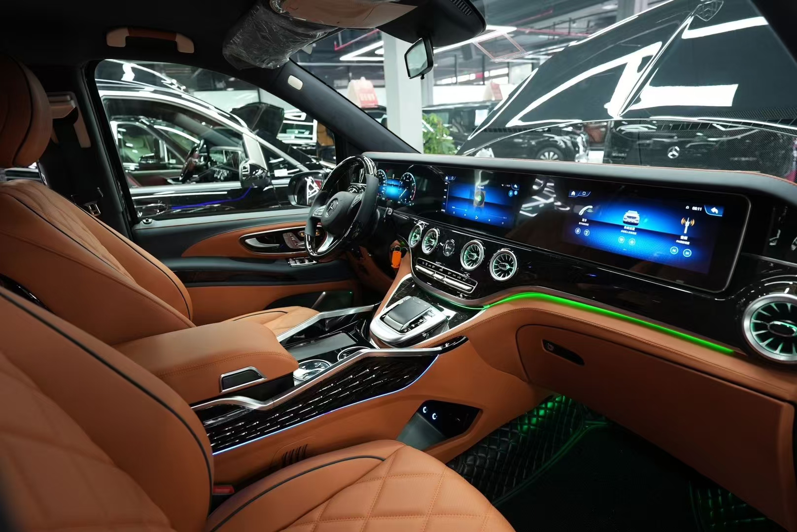 Mercedes Benz V-Class V2